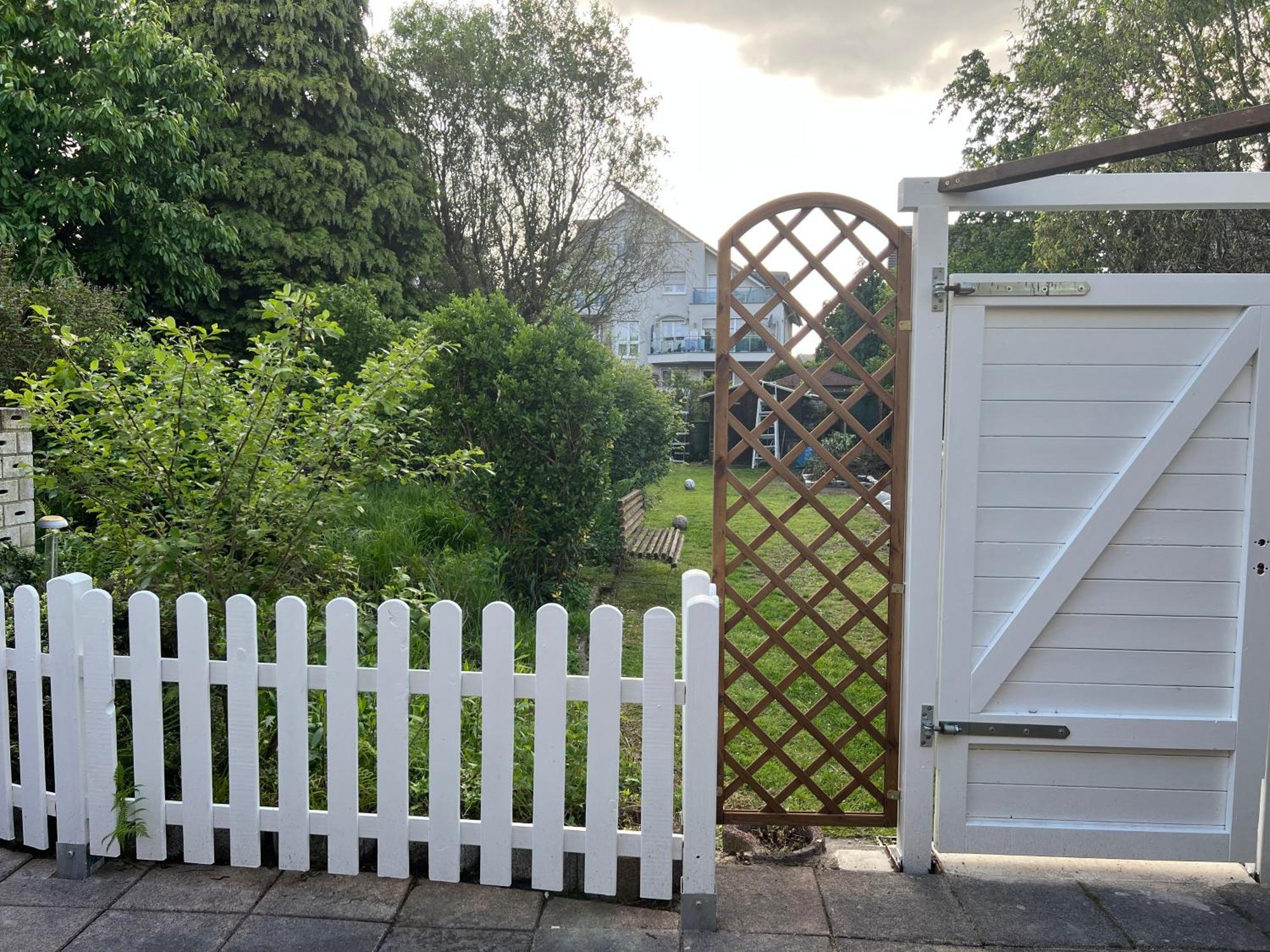 Auszeit Im Pott - Ferienwohnung Lavendel Хертен Екстериор снимка