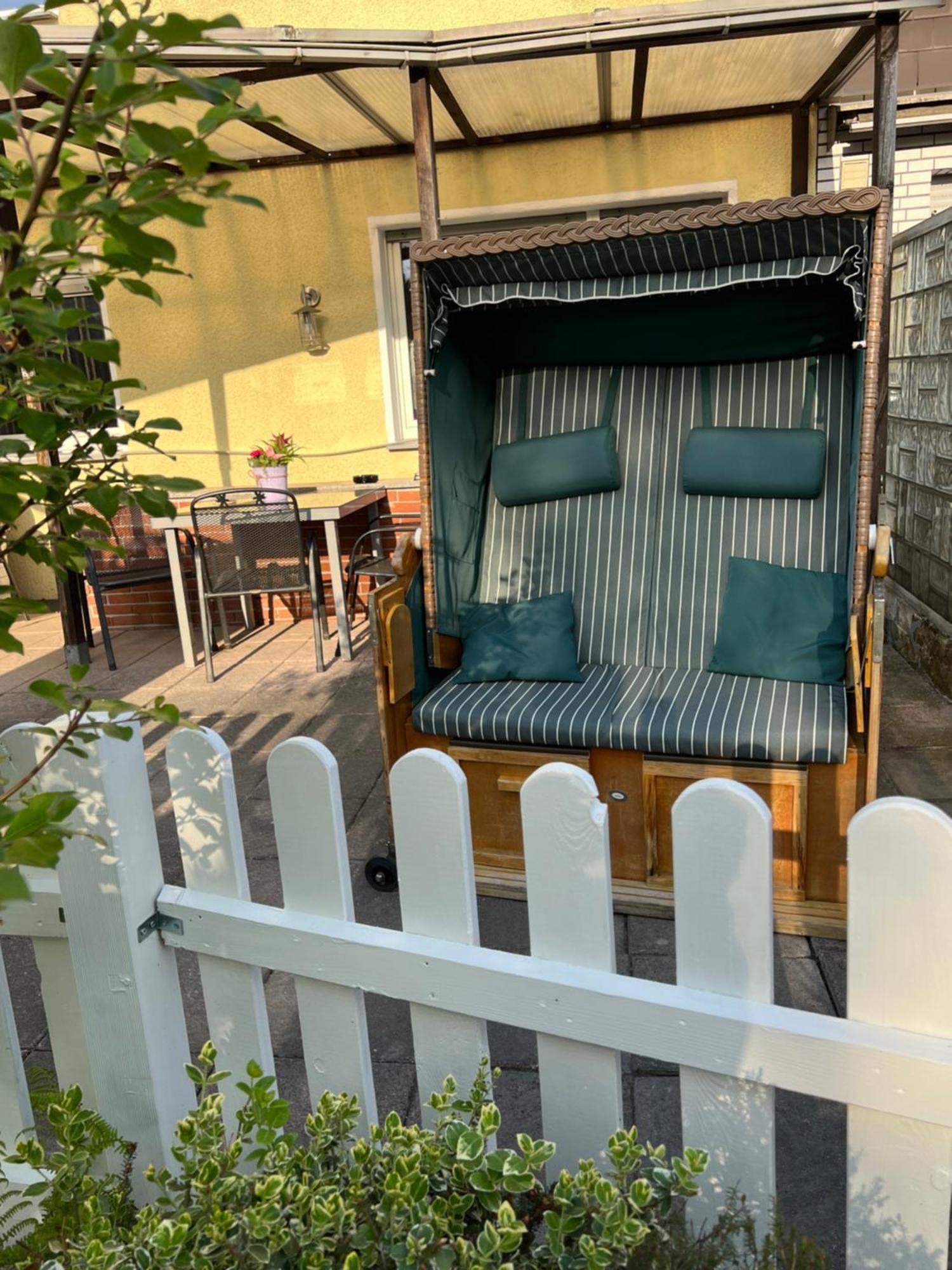 Auszeit Im Pott - Ferienwohnung Lavendel Хертен Екстериор снимка